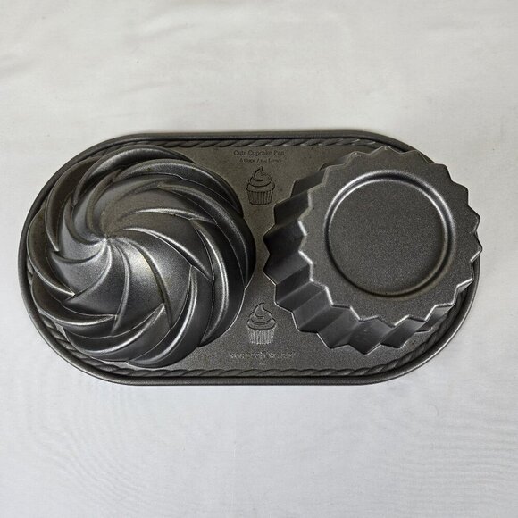 Nordic Ware Cast Aluminum Cute Cupcake Pan 6 Cups/1.4 Liters Baking Pan - Picture 2 of 6
